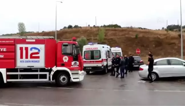 Tırla çarpışan otomobildeki 2 kişi yaralandı