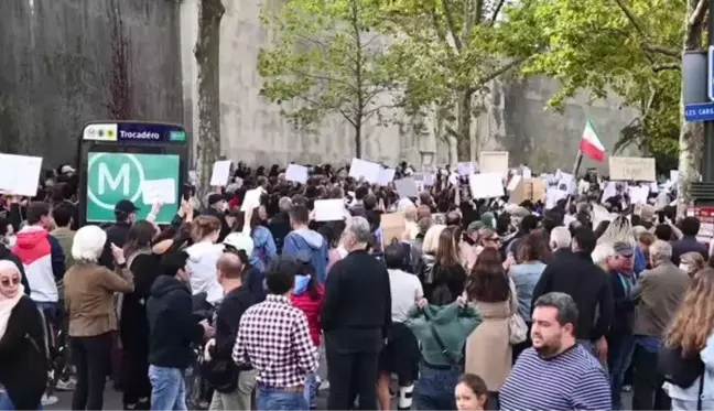 Son dakika haber! İranlı Mahsa Emini'nin ölümü Fransa'da protesto edildi