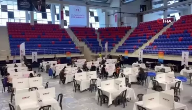 Geleceğin yıldızlarını keşfetmeye devam ediyorlar