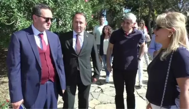 Kültür ve Turizm Bakanlığı ile T-ONE Derneği yetkilileri, Ceneviz Kalesi'ni ziyaret etti