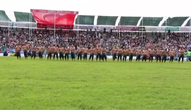 Manisa haber: Turgutlu'da başpehlivanlık mücadelesini Menderes Saltık kazandı