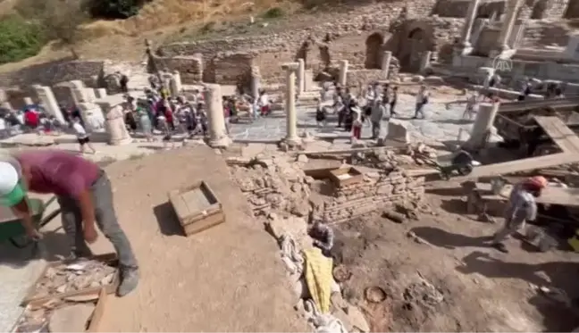 Efes Antik Kenti'nde son keşif Bizans Dönemi'ne ait 1400 yıllık mahalle oldu