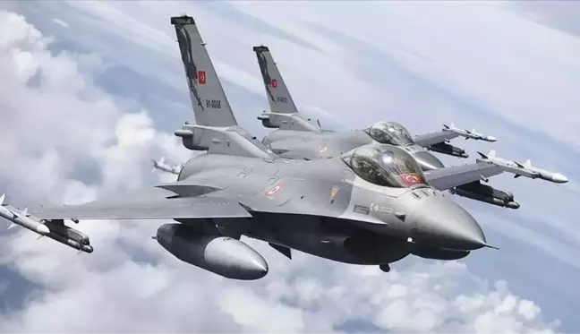 Son Dakika: Ege'de büyük gerilim! Yunanistan savaş uçakları F-16'larımızı taciz etti, TSK gerekli karşılığı verdi