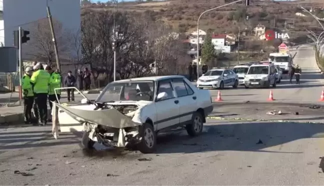 Uşak'ta trafik kazası: 1 ölü, 3 yaralı