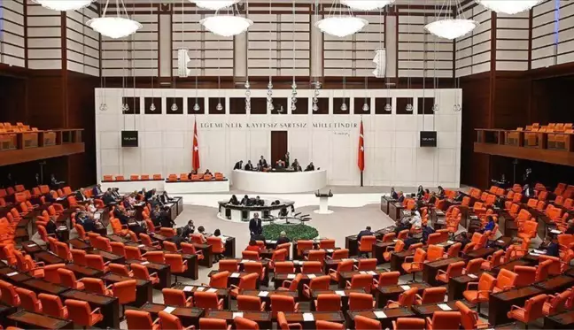 HDP'li Semra Güzel'in vekilliği düşürüldü, Meclis'teki sandalye dağılımı değişti! İşte son durum