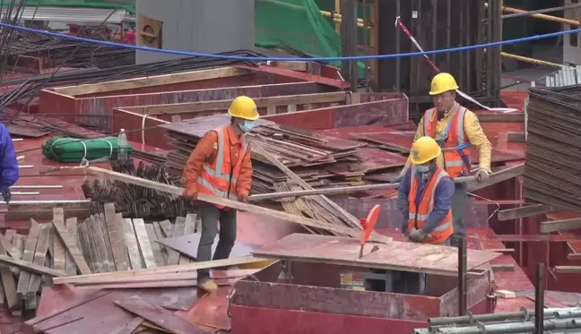 Çin'in Haikou Kentindeki Büyük Projelerin İnşaatı Tam Gaz Devam Ediyor