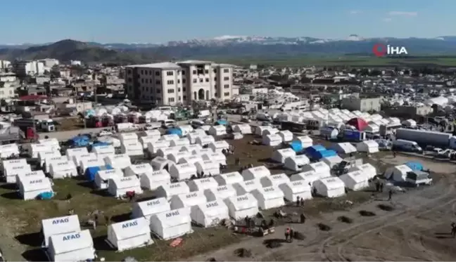 Nurdağı'nda kurulan çadır kent böyle görüntülendi