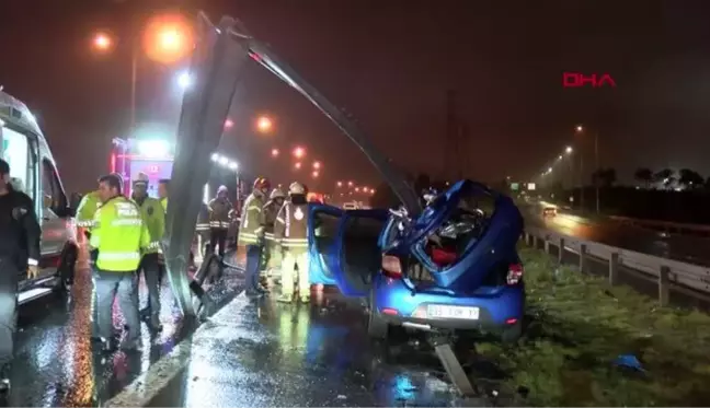 İSTANBUL-BEYKOZ TEM OTOYOLU'NDA BARİYER OTOMOBİLE OK GİBİ SAPLANDI: 1 ÖLÜ