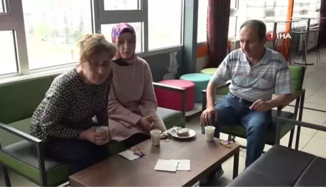 En buruk bayram... Depremde hayatını kaybeden öğrencilerinden bu bayram mesaj gelmedi