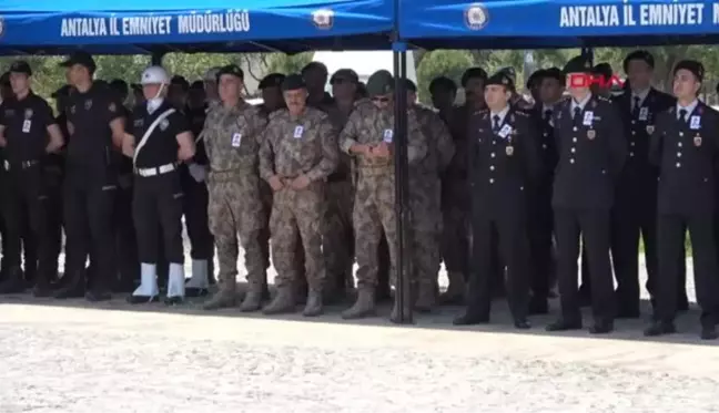 Evine dönerken kaza yapan polis memuru hayatını kaybetti