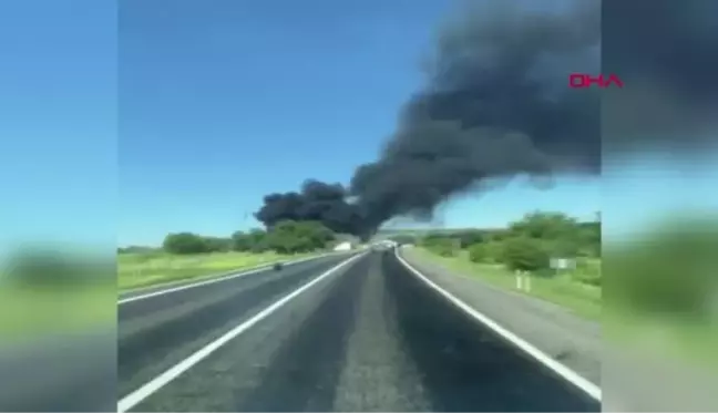 KAMYONETLE ÇARPIŞAN PETROL TANKERİ ALEV TOPUNA DÖNDÜ 1 ÖLÜ, 5 YARALI