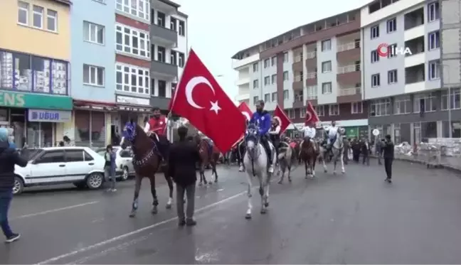 AK Parti Genel Başkan Yardımcısı Özhaseki'yi atlı ciritçiler karşıladı