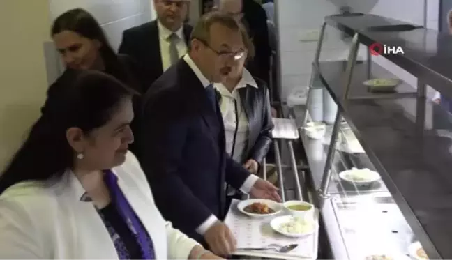Vali Yavuz: