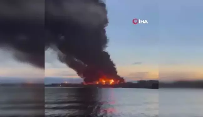 Kırım'daki petrol depolama tesisinde yangınSivastopol Valisi: 