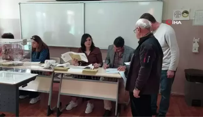 Tekirdağ'da oy verme işlemi başladı