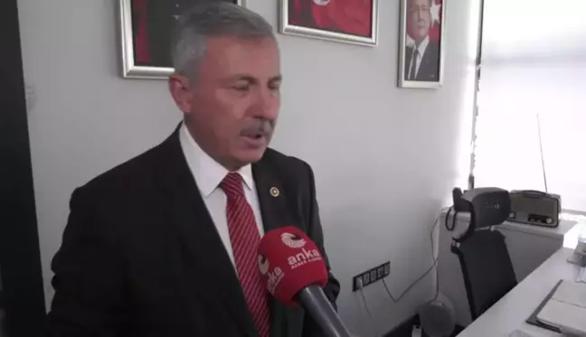 Selçuk Özdağ: 