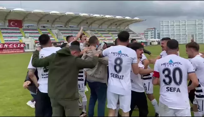 68 Aksaray Belediyespor 20 yıl sonra 2. lige çıktı