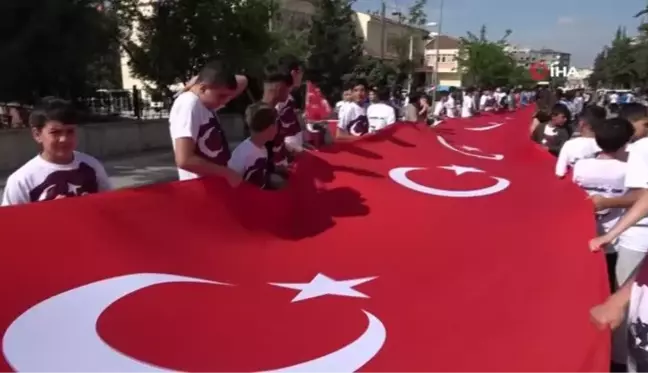 Kilis'te 19 Mayıs coşkuyla kutlandı