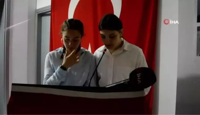 Ünye Anadolu İmam Hatip Lisesi'nde Şiir Gecesi Düzenlendi