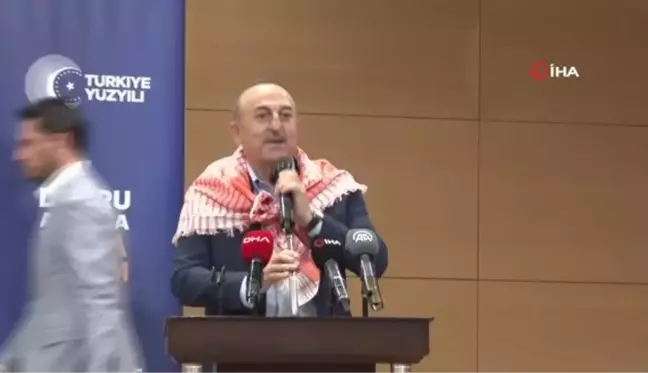 Bakan Çavuşoğlu'ndan kayyum tepkisi