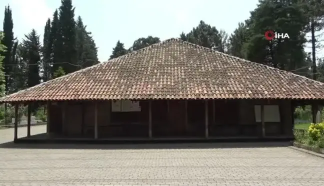 Öğrencilerden 8 Asırlık Çarşamba Göğceli Çivisiz Camii'ne Hayran Kaldılar