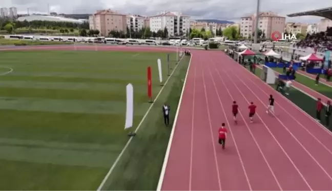 Özel Yetenekli Çocuklar Yarıştı