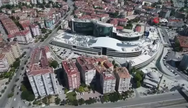 Konya'da boyacılar kiralık daire dolandırıcılığı yaparken yakalandı