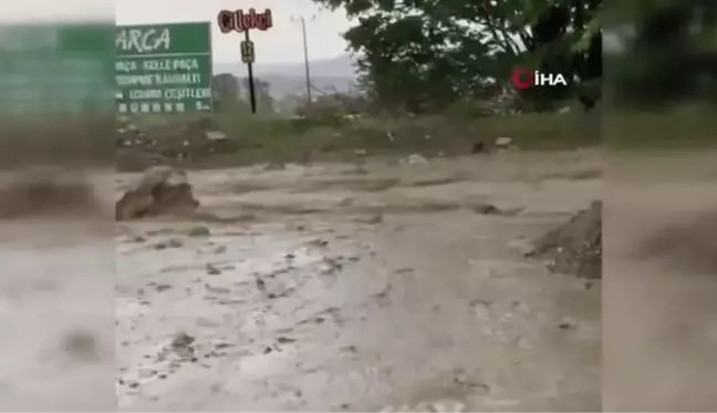 Ankara-Kırıkkale karayolunda sel nedeni ile trafik durdu