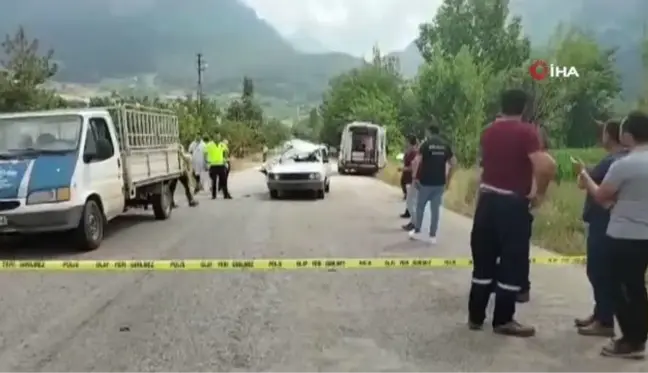 Bayram alışverişine giden kardeşleri kaza ayırdı: 1 ölü,3 yaralı