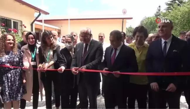 Elazığ'da Toplum Ruh Sağlığı Merkezi Hastalarının Eserleri Sergilendi