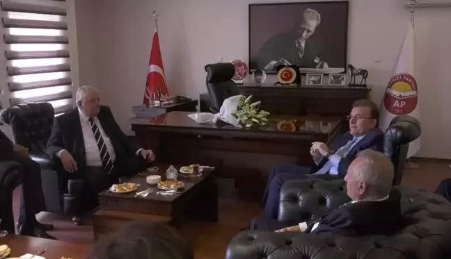 Adalet Partisi ve Doğru Parti Birleşme Kararı Aldıklarını Açıkladı.