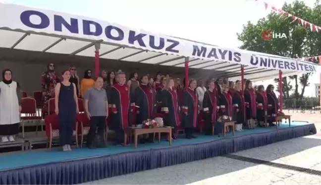 Sağlık ordusuna 610 taze kan Sağlık Bilimleri Fakültesi'nde mezuniyet coşkusu