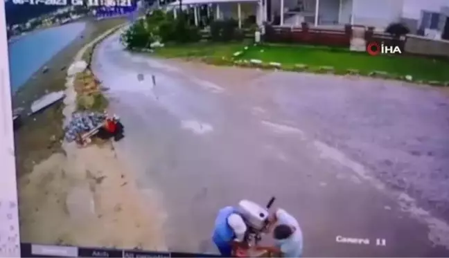 İzmir'de tekne motoru hırsızlığı: Kıyıya çektikleri teknenin motorunu çaldılar