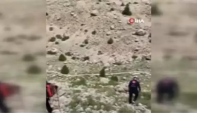 Tırmanış faciayla bitti... Kayalıklardan düşen dağcı hayatını kaybetti