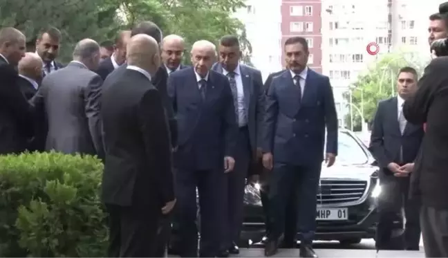 MHP Genel Başkanı Devlet Bahçeli, Alparslan Türkeş'in kabrini ziyareti sonrası açıklamalarda bulundu