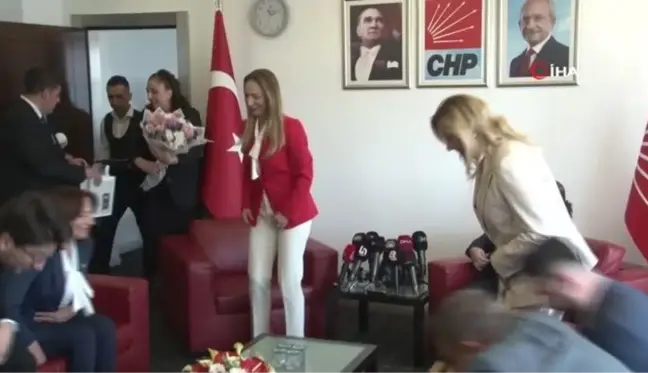 İYİ Parti heyetinden CHP'ye Bayram ziyareti