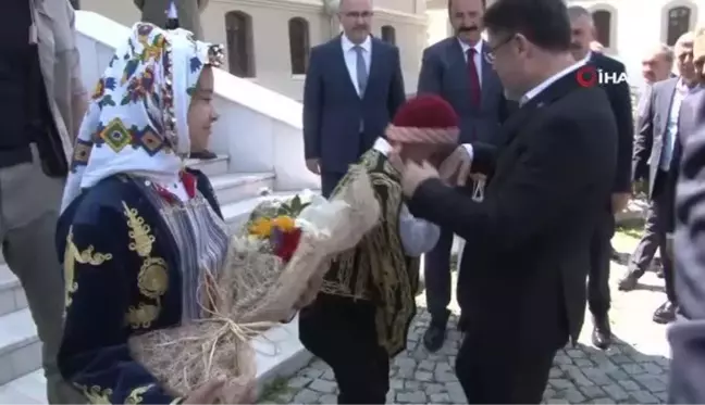 Tarım ve Orman Bakanı İbrahim Yumaklı: Satılamayan kurbanlıkları Et ve Süt Kurumu satın alacak