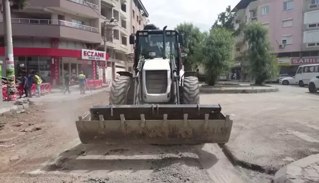 Bornova Belediyesi Yol Sorununu Çözmek İçin Asfalt Üretim Tesisi Kurdu