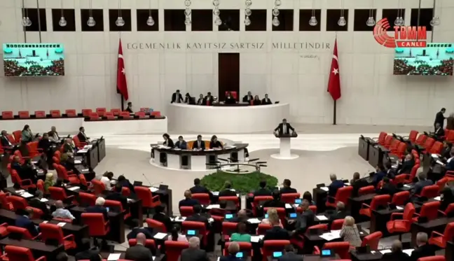 İyi Parti'nin Sığınmacılardan Kaynaklanan Asayiş Sorunlarının Araştırılması Önerisi TBMM'de AKP ve MHP'li Milletvekillerinin Oylarıyla Reddedildi