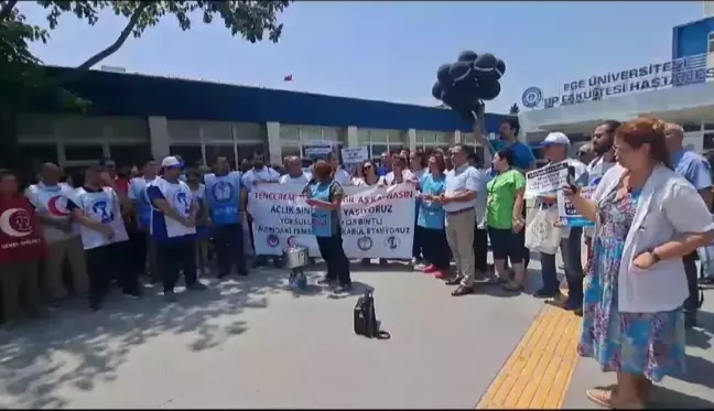 İzmir'de Sağlık Çalışanları Enflasyon ve Zam Oranlarını Protesto Etti