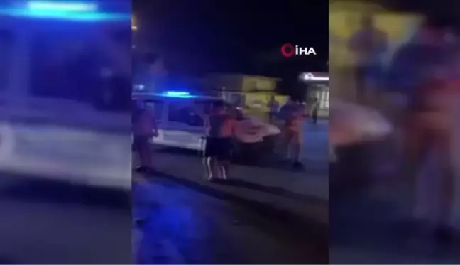Didim'de kafeye dalan otomobilin kaza anına ait görüntüleri ortaya çıktı
