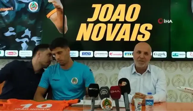 Joao Novais yeniden Corendon Alanyaspor'da