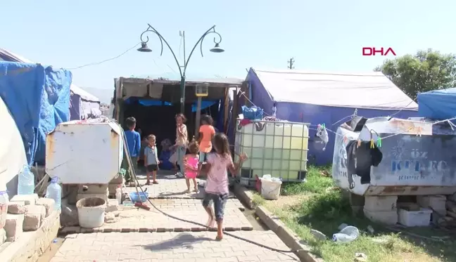 Hatay'da Sıcak Hava Nedeniyle Çadırlarda Zor Anlar