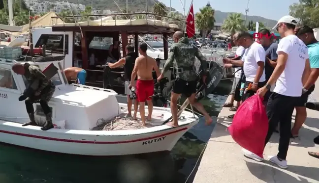 Bodrum'da Deniz Dibi Temizliğinde 362 Kilogram Atık Çıkarıldı