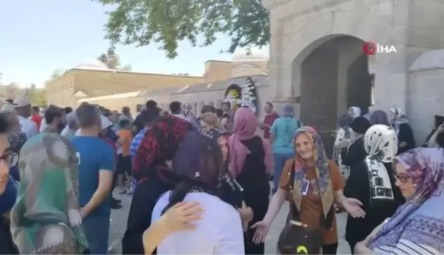 Selimiye Camii'nin 41 yıllık müezzini son yolculuğuna uğurlandı