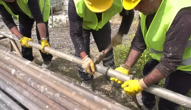 Başkent'in Raylı Sistem Ağı Genişliyor... İki Yeni Metro Hattı İçin Sondaj Çalışmaları Başladı