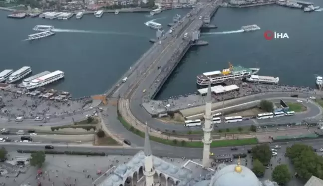 Galata Köprüsü üzerinde başlanan bakım ve onarım çalışmaları devam ediyor