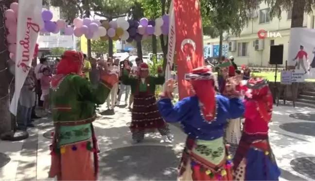 Sındırgılı gençlerden bilim ve kültür şenliği