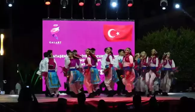 Marmaris'te düzenlenen dans festivali büyük ilgi gördü