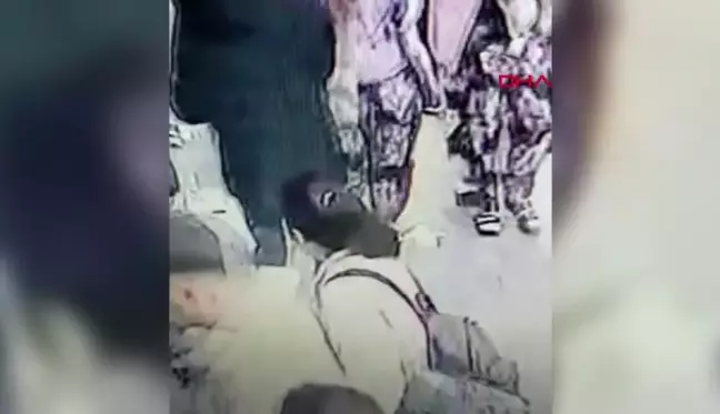 Manisa'da Tuhafiye Dükkanı Hırsızların Hedefi Oldu